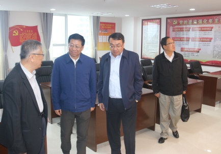 青海省副省長(cháng)、省國資委黨委書(shū)記、主任王黎明，蒞臨省物產(chǎn)集團調研指導工作